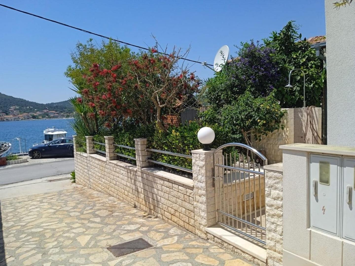 Apartment Josip Vinišće Exterior foto